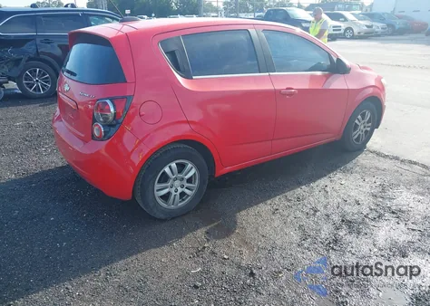 2016 Chevrolet Sonic Lt Auto из США, поврежденный, VIN 1G1JC6SH7G4179943